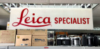 leica_specialist_light_sign_36in_front